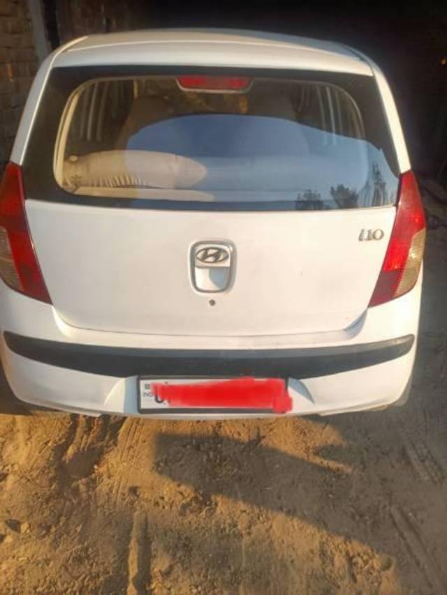 https://images10.gaadi.com/usedcar_image/4375063/original/processed_b83d0469-6f0d-4f1b-8d24-884caeb8afc0.jpg?imwidth=6400