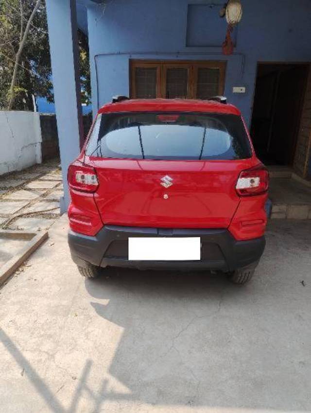 https://images10.gaadi.com/usedcar_image/4375112/original/d17e72a4c57245f4d502cbaf8e255ff5.jpg?imwidth=6401