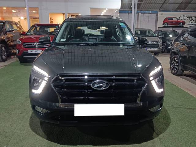 https://images10.gaadi.com/usedcar_image/4375122/original/processed_55d1c8bbcb299175af5be3ef6f93acc6.jpg?imwidth=6400