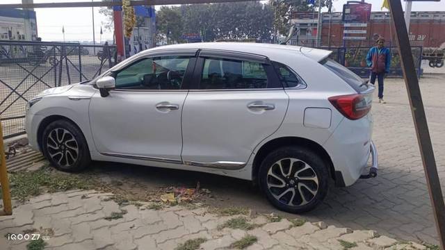 https://images10.gaadi.com/usedcar_image/4375220/original/processed_ecc18619-c29b-48cc-8ce6-8f124f76bf83.jpg?imwidth=6400