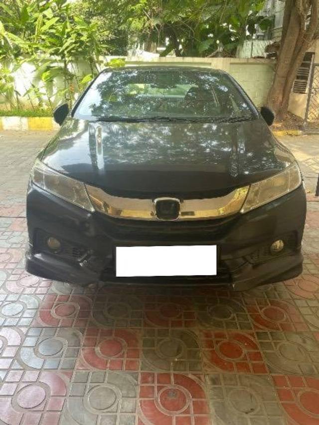 https://images10.gaadi.com/usedcar_image/4375245/original/processed_57a41c82-280b-4516-af03-5b4e050be9fa.jpeg?imwidth=6400