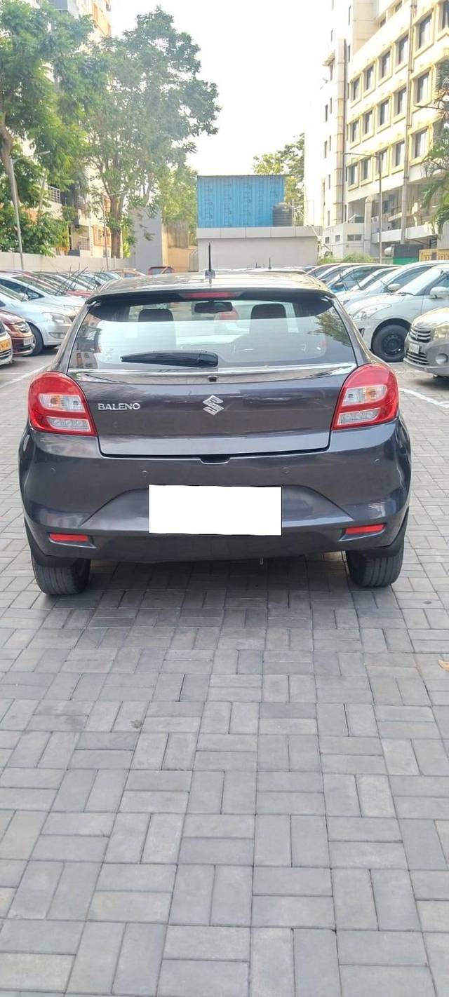 https://images10.gaadi.com/usedcar_image/4375260/original/processed_78756fca6b9358b634bb02c60e48c45c.jpg?imwidth=6401