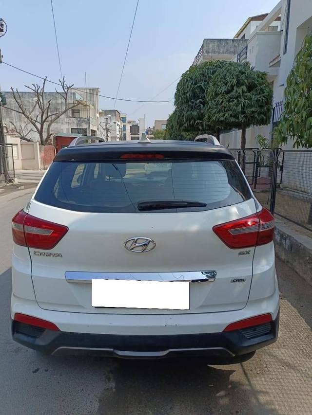 https://images10.gaadi.com/usedcar_image/4375297/original/processed_ec1244e7c946ff96cb8f501d838a57a0.jpg?imwidth=6401