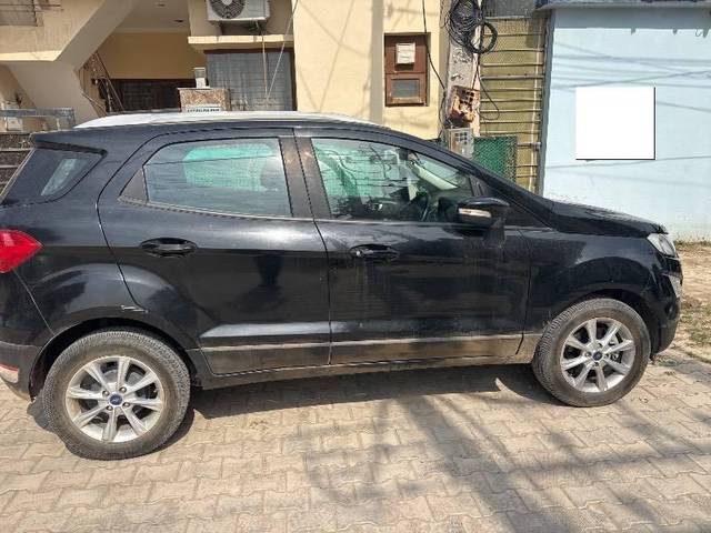 https://images10.gaadi.com/usedcar_image/4375313/original/processed_213e97cb-75d7-4a4f-8ce6-92527f28e721.jpg?imwidth=6400