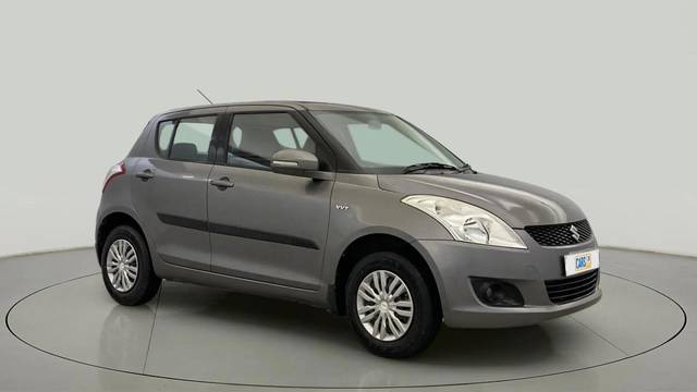 https://images10.gaadi.com/usedcar_image/4375341/original/1f2d41cd14f64abf3cd9cf9e06fe885b.jpg?imwidth=6400