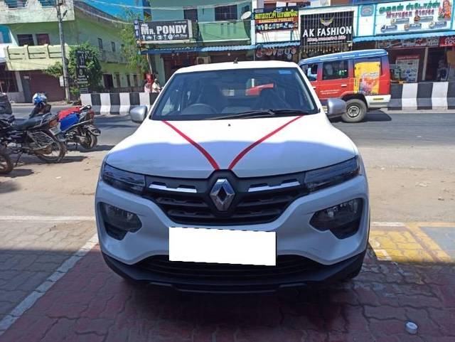 https://images10.gaadi.com/usedcar_image/4375348/original/processed_2885ce46-26dd-4bc2-9033-a35dda0535ad.jpeg?imwidth=6402