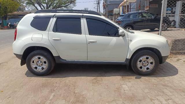 https://images10.gaadi.com/usedcar_image/4375393/original/processed_20131b70-40fd-48a2-ad6e-068a4a9761ad.jpg?imwidth=6401