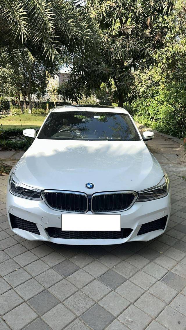 https://images10.gaadi.com/usedcar_image/4375396/original/7ef95c046c5c1e3a13601cf3cb4207b9.jpg?imwidth=6400