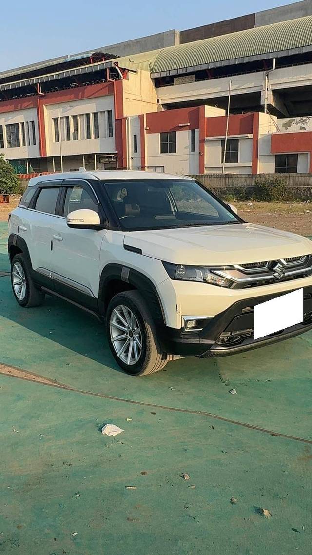 https://images10.gaadi.com/usedcar_image/4375415/original/processed_ebd15a0abc16ef0fcceaf05b0c3b257d.jpg?imwidth=6400