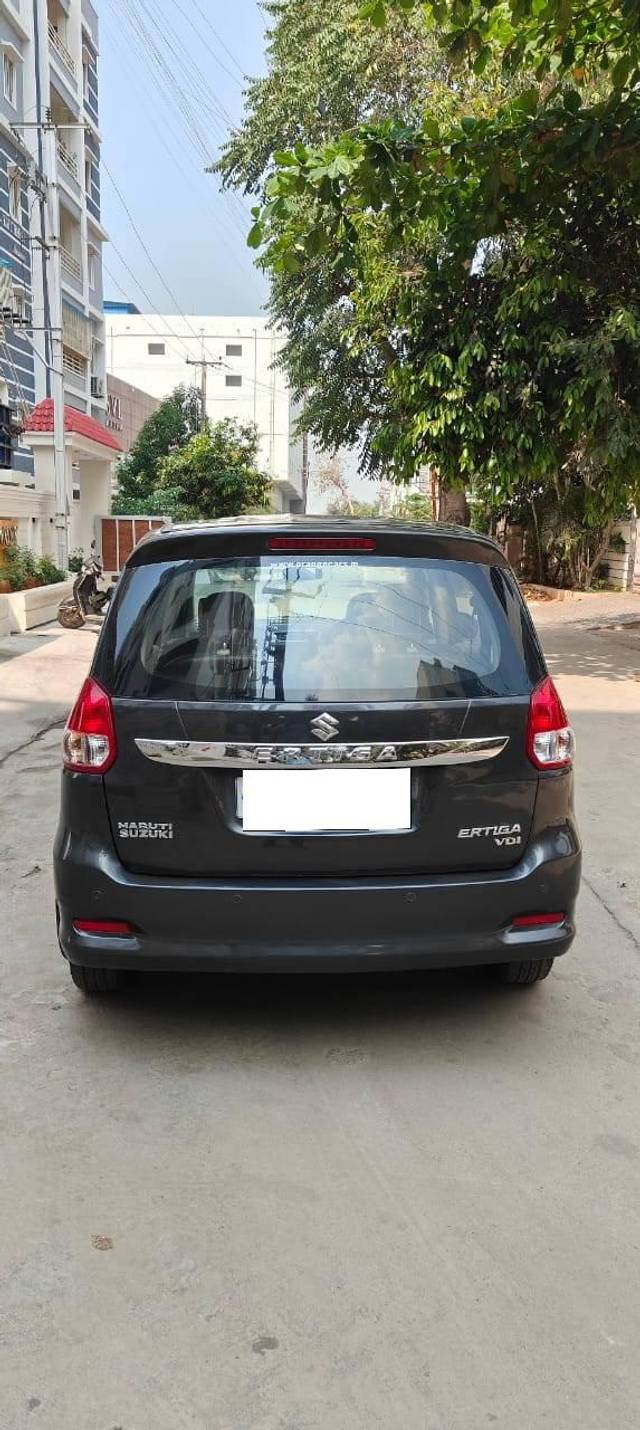 https://images10.gaadi.com/usedcar_image/4375434/original/processed_618747560ca77f2160155af00fbeac45.jpg?imwidth=6402