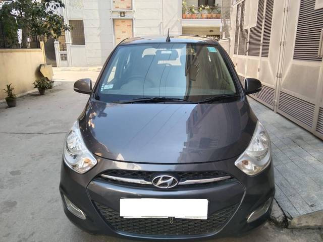 https://images10.gaadi.com/usedcar_image/4375488/original/processed_ad6ab1b439c5db83d1105ef94d7b1563.jpg?imwidth=6400