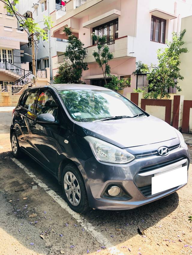 https://images10.gaadi.com/usedcar_image/4375509/original/processed_3783584305a63b28a1c9d3b22d02248f.jpg?imwidth=6400