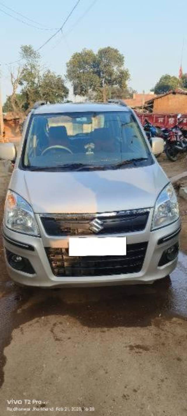 https://images10.gaadi.com/usedcar_image/4375547/original/processed_1856f443-d5e3-4c77-802a-fd98dcb99bfc.jpg?imwidth=6400