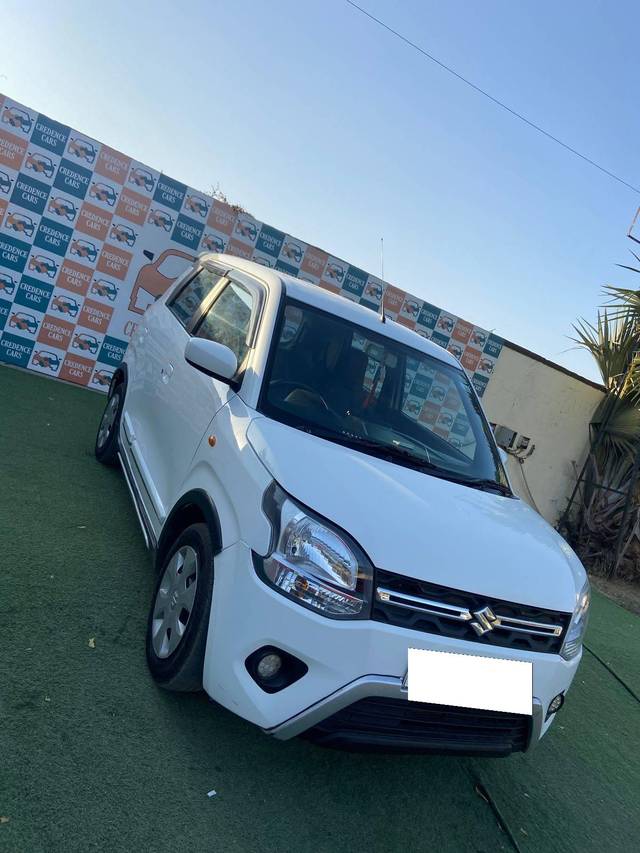 https://images10.gaadi.com/usedcar_image/4375599/original/processed_cf0e1c8e4f54f453d1068be23dda9849.jpg?imwidth=6400