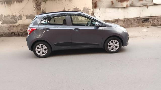 https://images10.gaadi.com/usedcar_image/4375712/original/be4ca20f979ce1505117092c4a981982.jpg?imwidth=6401