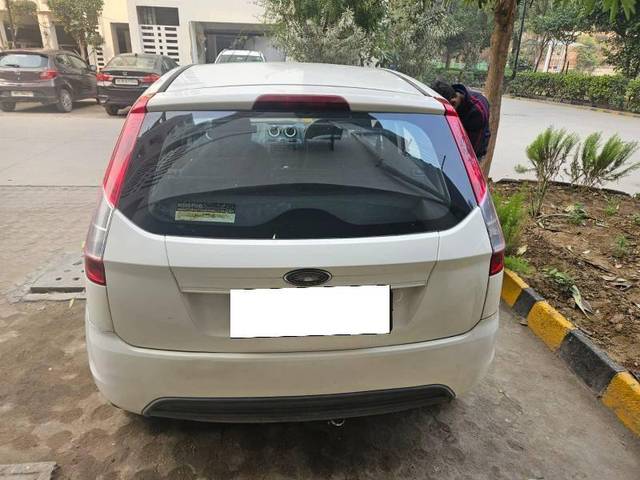 https://images10.gaadi.com/usedcar_image/4375717/original/a676e1d61727c31b44f02d4884683f38.jpg?imwidth=6402