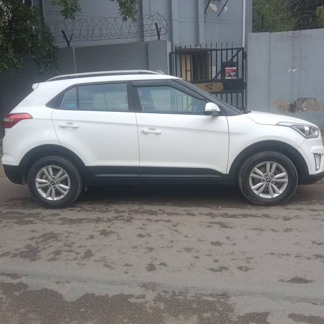 https://images10.gaadi.com/usedcar_image/4375750/original/363cc461b2d9aef1e335e524a6b5ee44.jpg?imwidth=6401