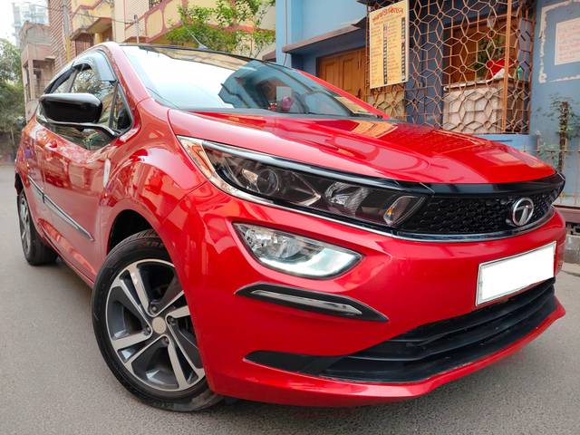 https://images10.gaadi.com/usedcar_image/4375824/original/processed_f0788f070eb938c4dff16d544f3ffbb8.jpg?imwidth=6400