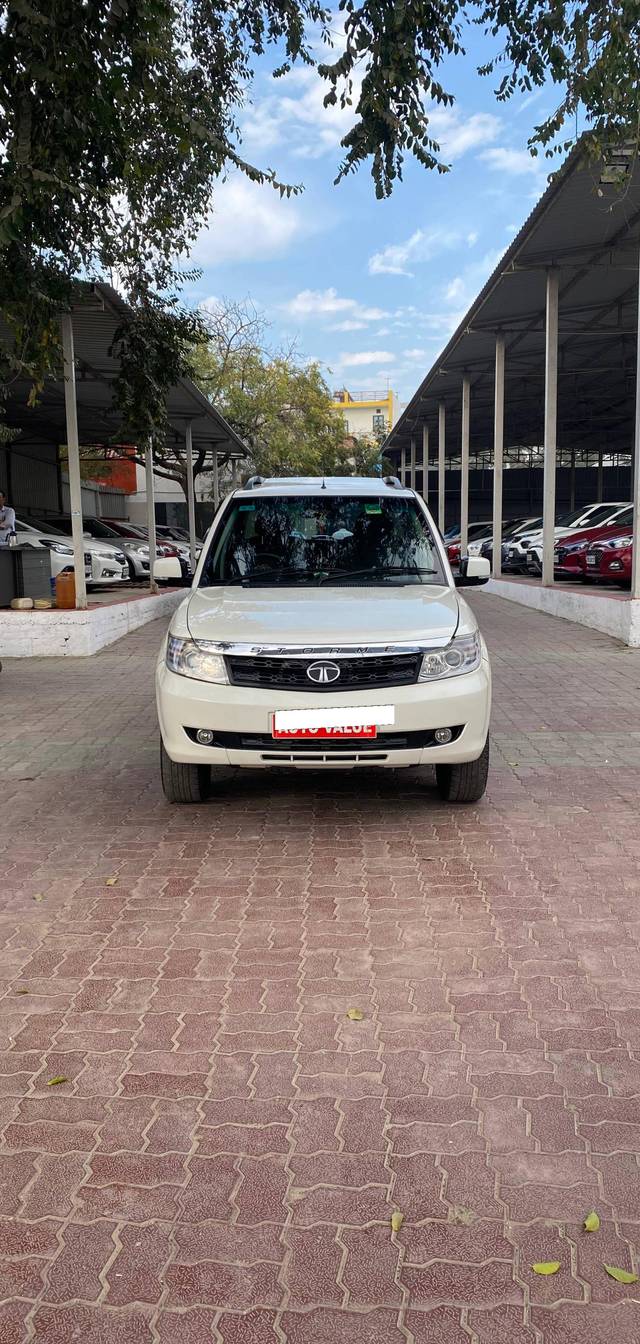 https://images10.gaadi.com/usedcar_image/4375856/original/processed_50994d72-d050-407d-8ade-f7b916347cea.jpg?imwidth=6401