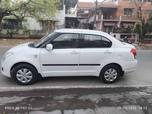 https://images10.gaadi.com/usedcar_image/4375881/original/processed_18c951bd1a097288bdc10d3bd5ee8916.jpg?imwidth=6401