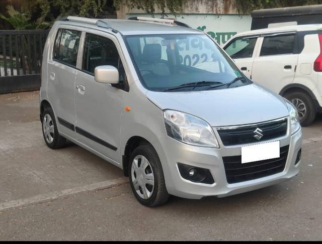 https://images10.gaadi.com/usedcar_image/4375940/original/processed_0ecb98518b12c34f427c7d99c00ff9d3.jpg?imwidth=6400