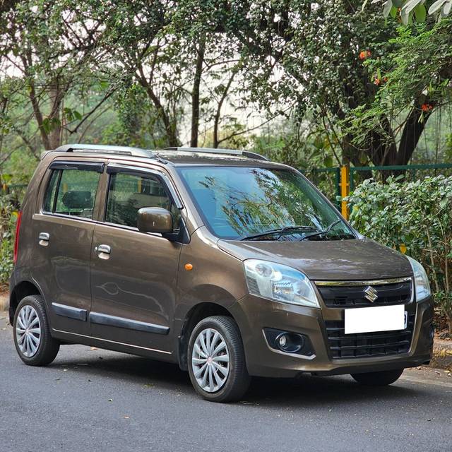 https://images10.gaadi.com/usedcar_image/4375942/original/processed_8584bcbd20b06b429fc7a07482ca6796.jpg?imwidth=6400