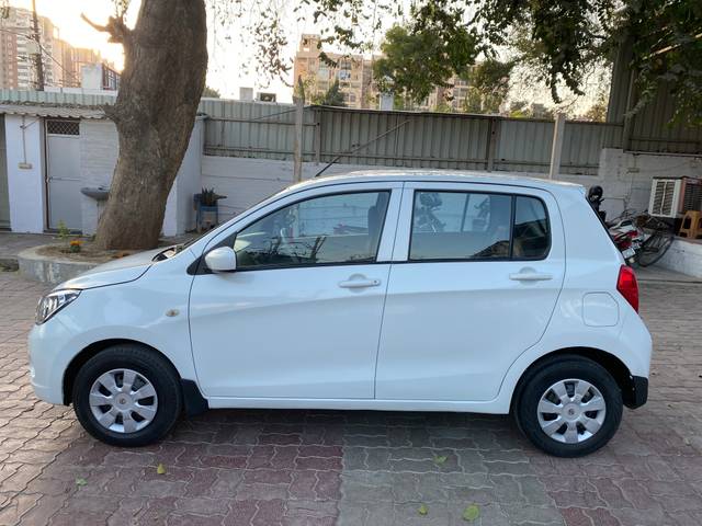 https://images10.gaadi.com/usedcar_image/4375975/original/48f1e4ea-1ad8-4a45-8912-c0d27d2b9dfe.jpg?imwidth=6401