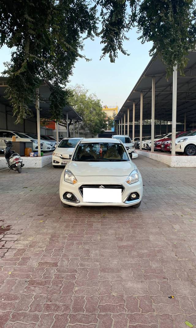 https://images10.gaadi.com/usedcar_image/4376011/original/processed_1a0f144a-32be-4f53-9b21-9718d72c4562.jpg?imwidth=6400