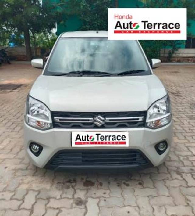 https://images10.gaadi.com/usedcar_image/4376062/original/3af6afa1254a10a12919fd57f105b599.jpeg?imwidth=6400