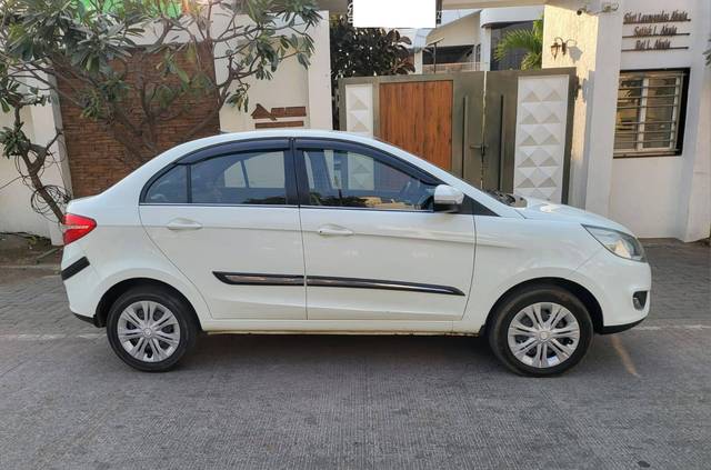 https://images10.gaadi.com/usedcar_image/4376085/original/processed_f6946005707812795402f3782a63773f.jpg?imwidth=6401