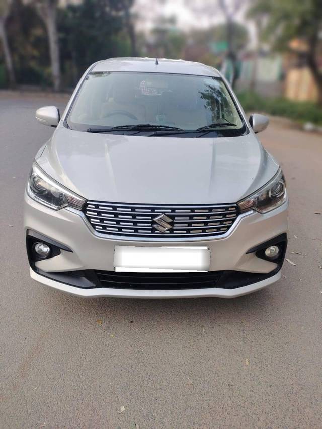 https://images10.gaadi.com/usedcar_image/4376090/original/processed_7303004820e23621148b3c3c615acfe8.jpg?imwidth=6400