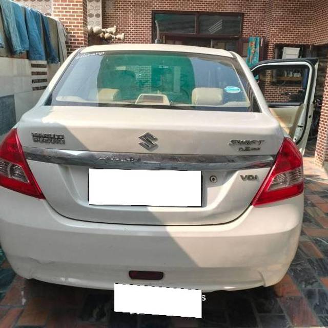 https://images10.gaadi.com/usedcar_image/4376128/original/processed_b3fdbe31-3412-446d-b094-4019259e9aa7.jpg?imwidth=6401