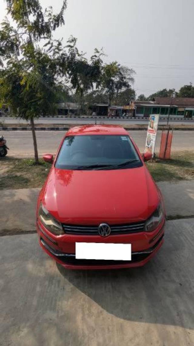 https://images10.gaadi.com/usedcar_image/4376186/original/processed_b12ff2e1-a2c9-4999-b552-e99a85551d5d.jpg?imwidth=6400