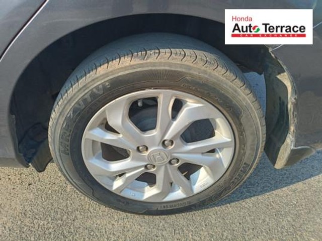 Second-hand 2018 Honda Amaze V Petrol for sale in Tiruchirappalli-19