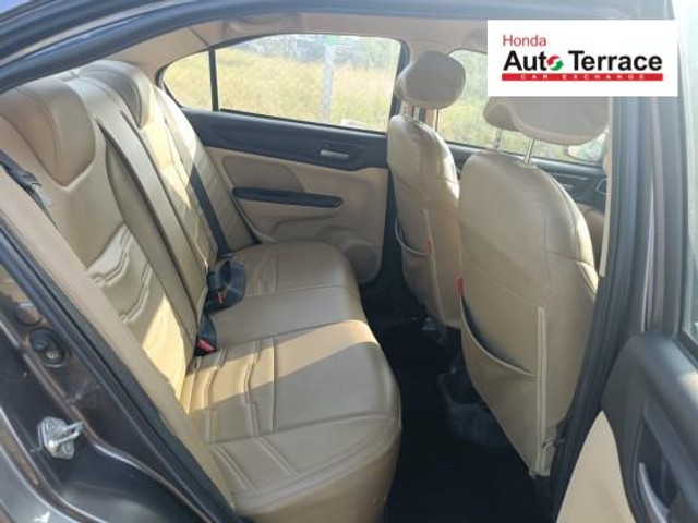 Second-hand 2018 Honda Amaze V Petrol for sale in Tiruchirappalli-14