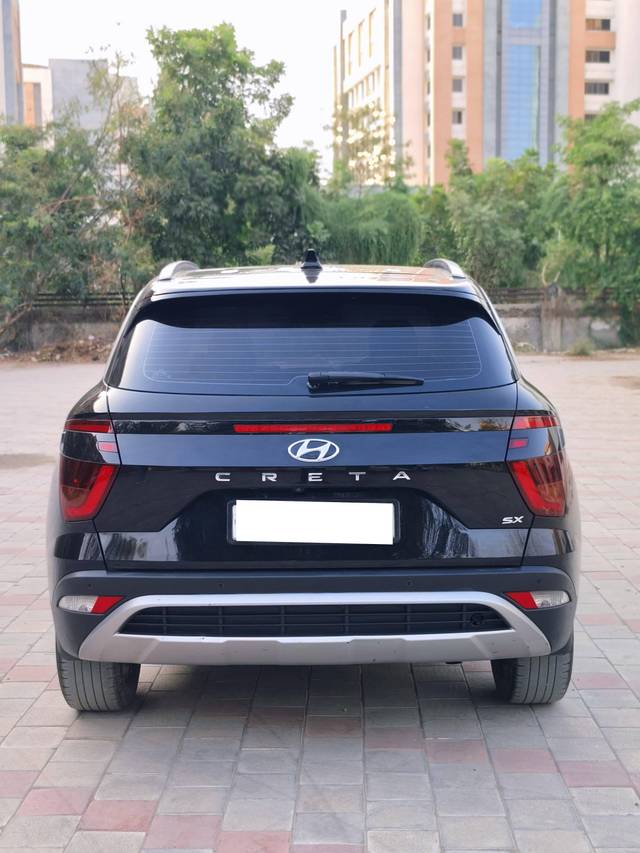 https://images10.gaadi.com/usedcar_image/4376422/original/processed_3d046b4342e7f321224e62a0e89e87e9.jpg?imwidth=6402