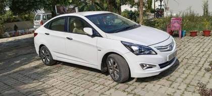 Hyundai Verna 1.6 CRDi SX