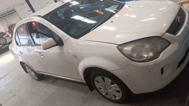 https://images10.gaadi.com/usedcar_image/4376531/original/d6b5866cd5482cccf76996c234f206bd.jpg?imwidth=6401