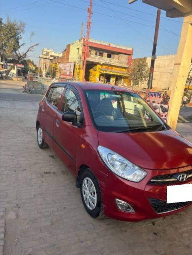 https://images10.gaadi.com/usedcar_image/4376539/original/1c7080fa722e6e590ed5d0f5e6e58adb.jpg?imwidth=6402