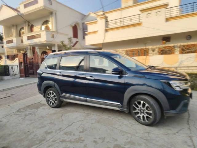 https://images10.gaadi.com/usedcar_image/4376540/original/7bb3ca60010bb9eb6ceac780a030de9d.jpeg?imwidth=6401