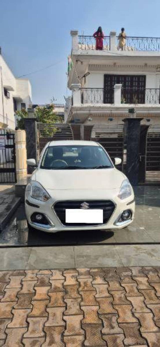 https://images10.gaadi.com/usedcar_image/4376544/original/cb64826e86d1b8010790a34b49e9f2ea.jpg?imwidth=6400