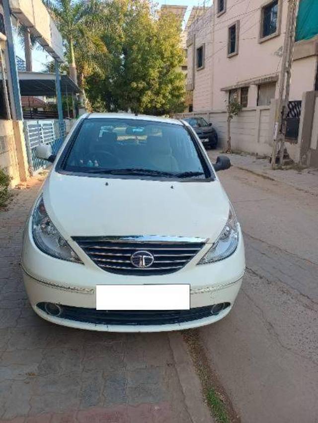 https://images10.gaadi.com/usedcar_image/4376596/original/1b1dd827847abfb222b56e0932b8e487.jpg?imwidth=6400