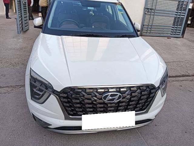 https://images10.gaadi.com/usedcar_image/4376631/original/b4d4ec698493032d82894eae4e449230.jpeg?imwidth=6400