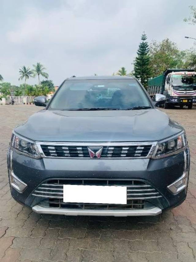 https://images10.gaadi.com/usedcar_image/4376639/original/processed_84df1cd9-7ae7-4537-b5d2-01461941cdd4.jpeg?imwidth=6400