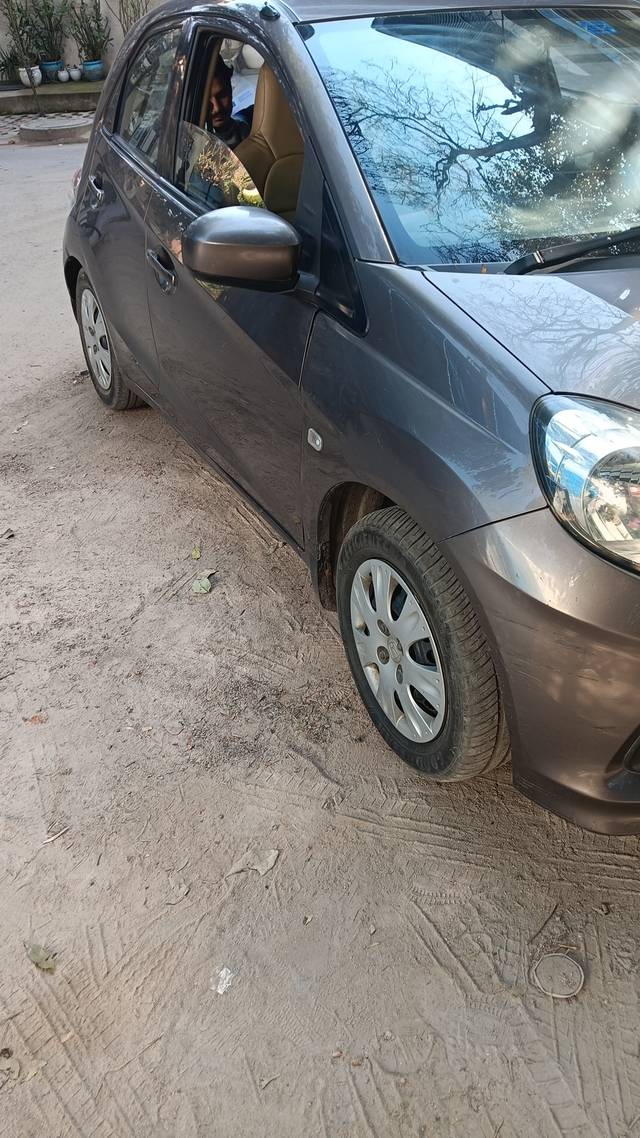 https://images10.gaadi.com/usedcar_image/4376685/original/0578e3808ccfbdefc81fb0ce3af7b4e0.jpeg?imwidth=6400