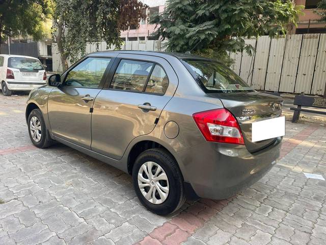 https://images10.gaadi.com/usedcar_image/4376819/original/processed_17b2fb75b0a03601bd7f7945ea6ebe21.jpg?imwidth=6402