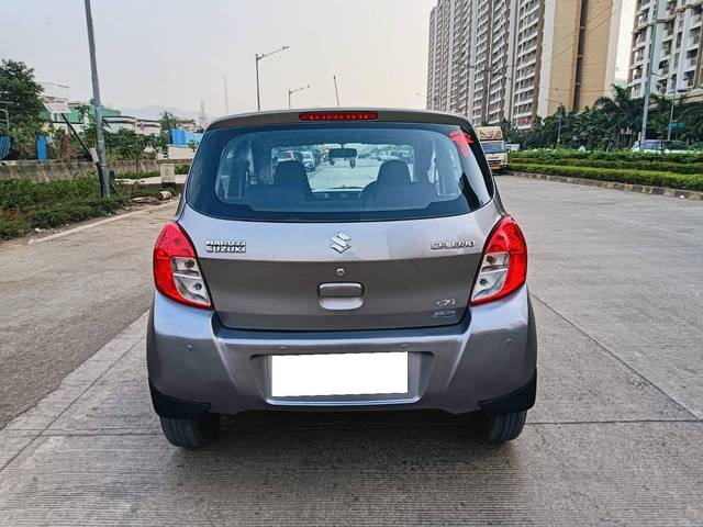 https://images10.gaadi.com/usedcar_image/4376899/original/processed_2cad02b6b85453efee4589e14a7eb7f2.jpg?imwidth=6402