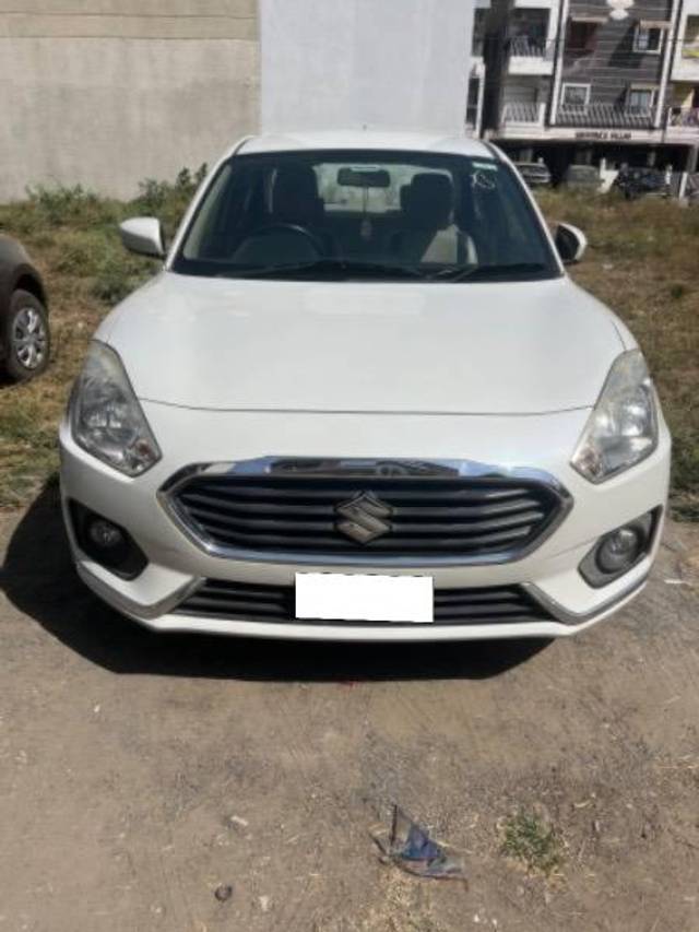 https://images10.gaadi.com/usedcar_image/4376995/original/processed_1b3f884b-94ba-4704-8354-0a41eb83fc37.jpeg?imwidth=6401