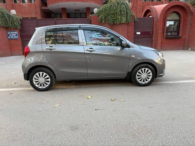 https://images10.gaadi.com/usedcar_image/4377066/original/processed_c1753d9c4f7147e7a8970e8af5b1498a.jpg?imwidth=6401