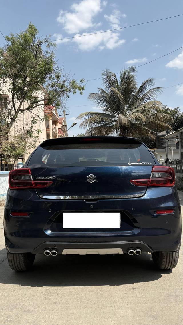 https://images10.gaadi.com/usedcar_image/4377087/original/processed_d6d071de-4b75-436c-b4a8-c897ef55b444.jpg?imwidth=6401